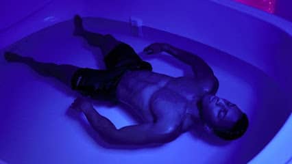 om.life Wellness * Modern Recovery Spa - Day spa in Jersey City
