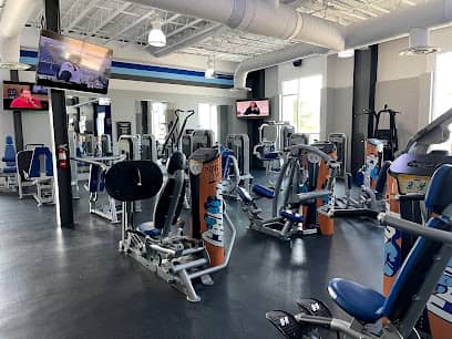 Crunch Fitness - Laredo - Gym in Laredo