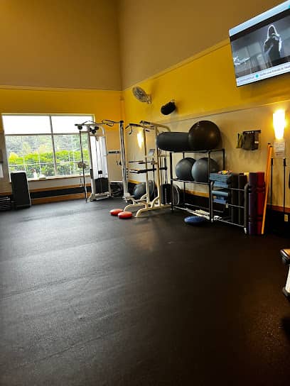 Healthtrax Fitness & Wellness - Gym in Avon