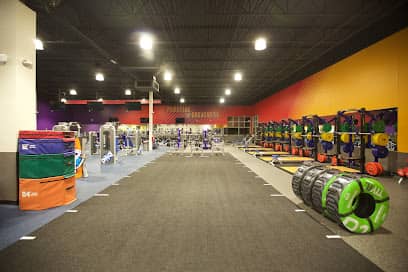 Crunch Fitness - East Lansing - Gym in East Lansing