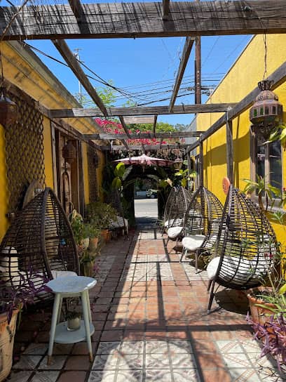 The Raven Spa - Spa in Los Angeles