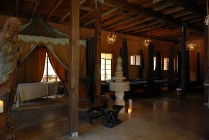 El León Spa - Day spa in Los Angeles