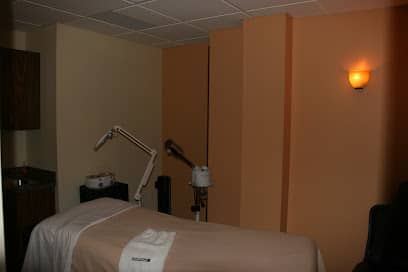 Hand and Stone Massage and Facial Spa - Spa in Westminster