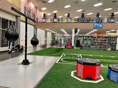 LA Fitness - Gym in Stuart