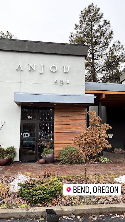 Anjou Spa - Day spa in Bend