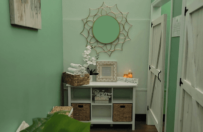 Wine Down Spa - Day spa in Gadsden