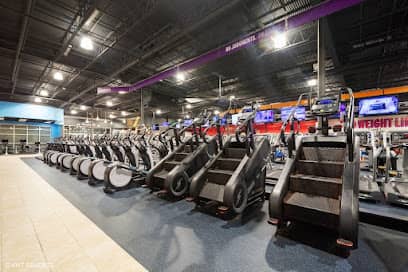 Crunch Fitness - Tamarac - Gym in Tamarac