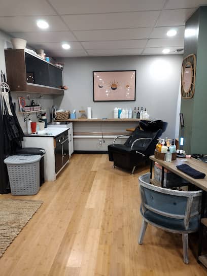 Balance Salon, Spa and Wellness - Beauty salon in Hutchinson