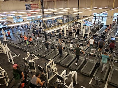 LA Fitness - Fitness center in Chicago, IL